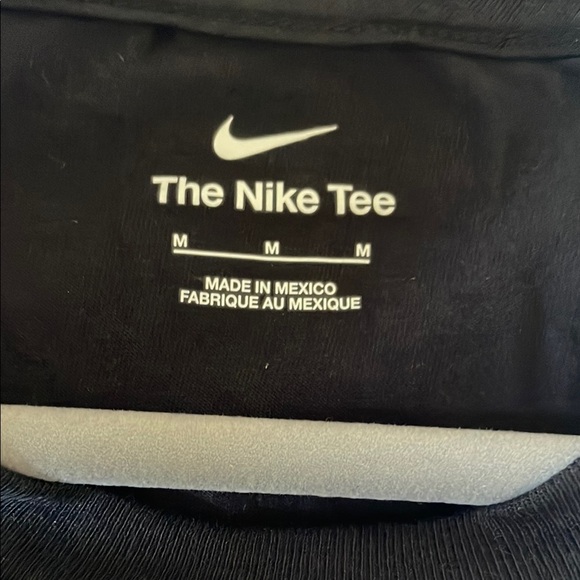 🆕Nike Softball Tee in Black - Picture 6 of 10